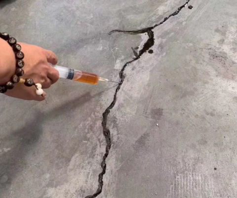 茂名混凝土裂缝修补技术详解​
